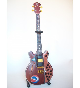 Guitare basse miniature...