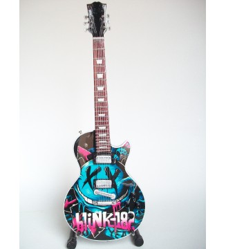 Guitare miniature Blink 182 vue globale de face