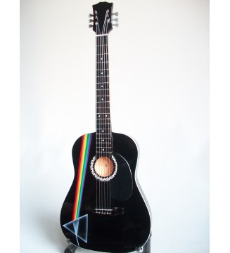 Guitare miniature acoustique noire "Dark side of the moon" Pink Floyd vue globale de face
