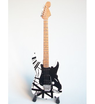 Guitare miniature...