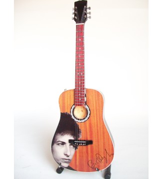 Guitare miniature acoustique Bob Dylan vue globale de face