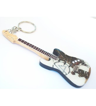 Porte clef en bois en forme de guitare Linkin Park vue de gauche