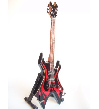 Guitare miniature BC Rich Wartribe Kerry King Slayer plan général vue de droite