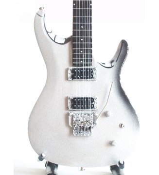 Guitare miniature Ibanez...