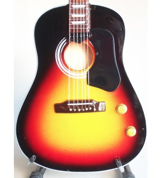 Guitare miniature acoustique Gibson sunburst John Lennon Beatles gros plan de face