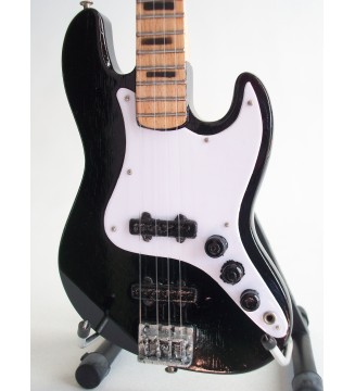 Guitare basse miniature Jazz bass Geddy Lee - Rush gros plan de face
