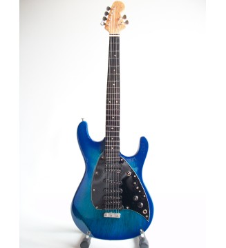Guitare miniature Music Man...