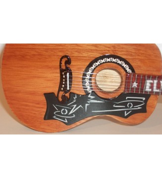 Guitare miniature acoustique Gibson Elvis Presley gros plan vue de face